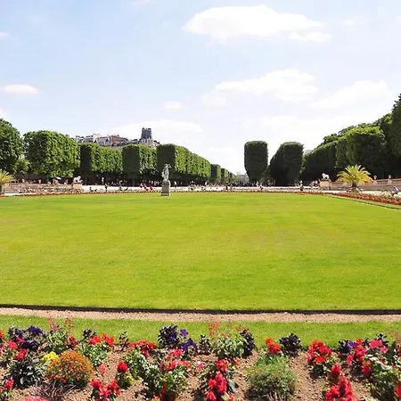 Short Luxembourg * París