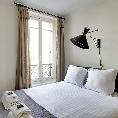 Apartamento Short Luxembourg París
