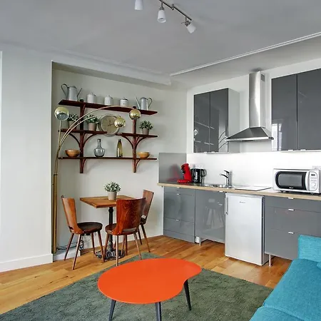 Short Luxembourg Apartamento
